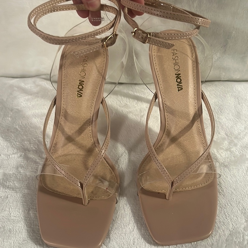 Nude Heels - Fashion Nova - Size 7